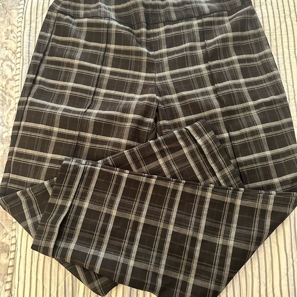 Kelly Pull On cuffed pant. Sz14w - Picture 3 of 5